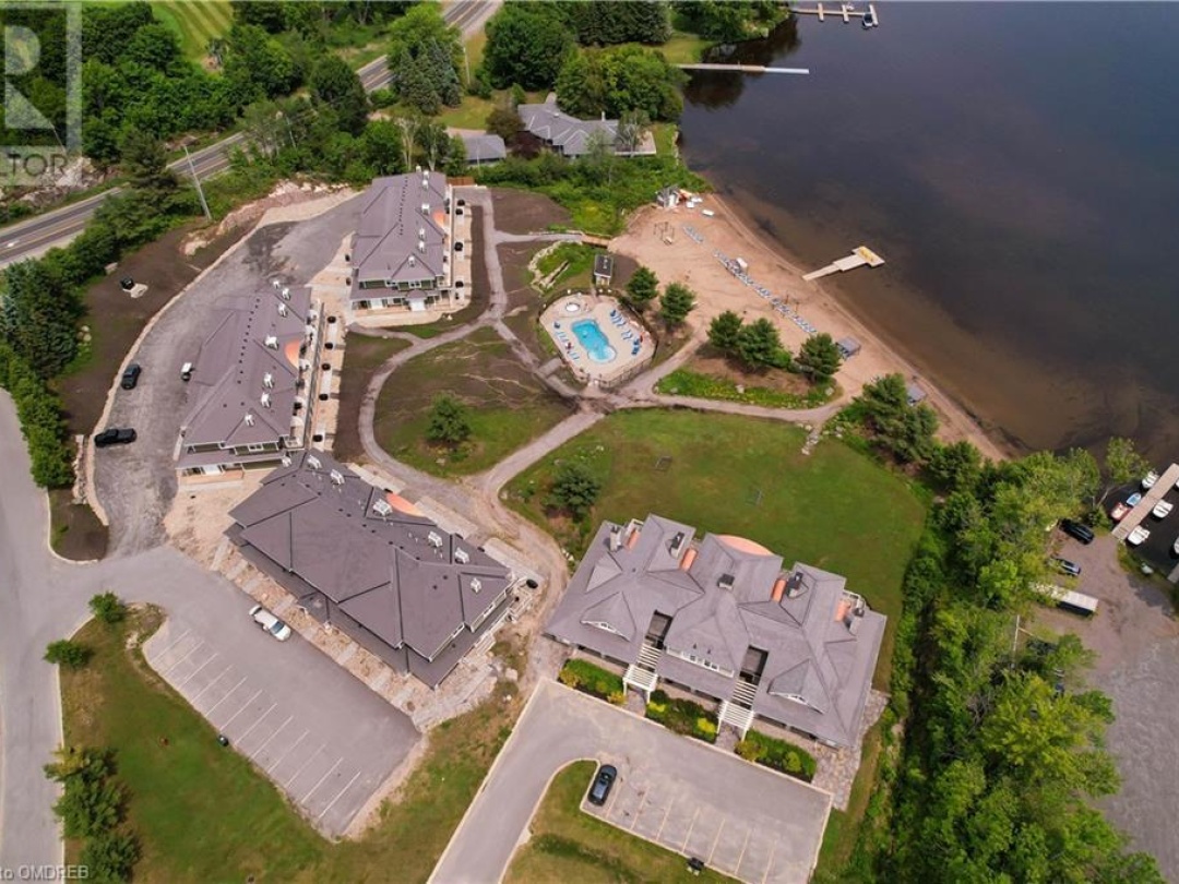 1869 Highway 118 West Unit# Bhvb 201, Lake Muskoka