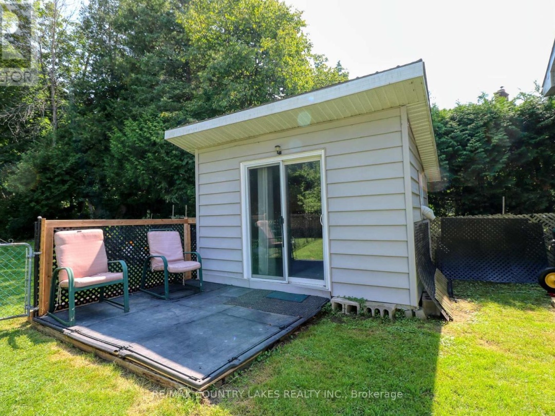 104 THE STEPS ROAD, 