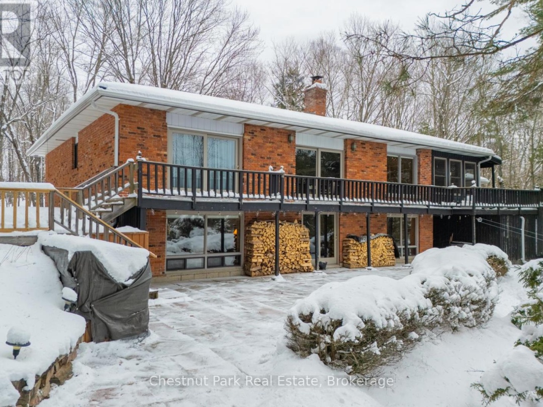 652 NORTH WASEOSA LAKE ROAD, 