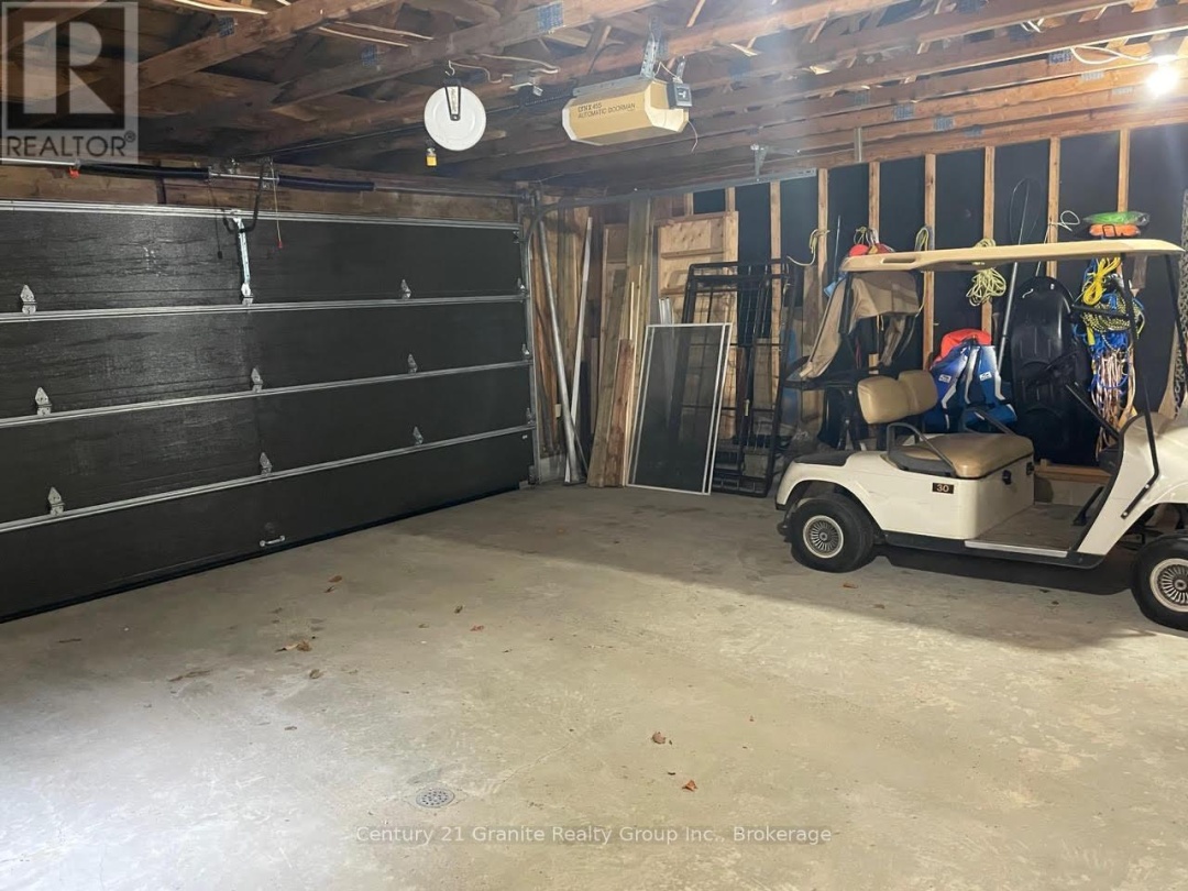 1119 WAMPUM ROAD, Miskwabi Lake