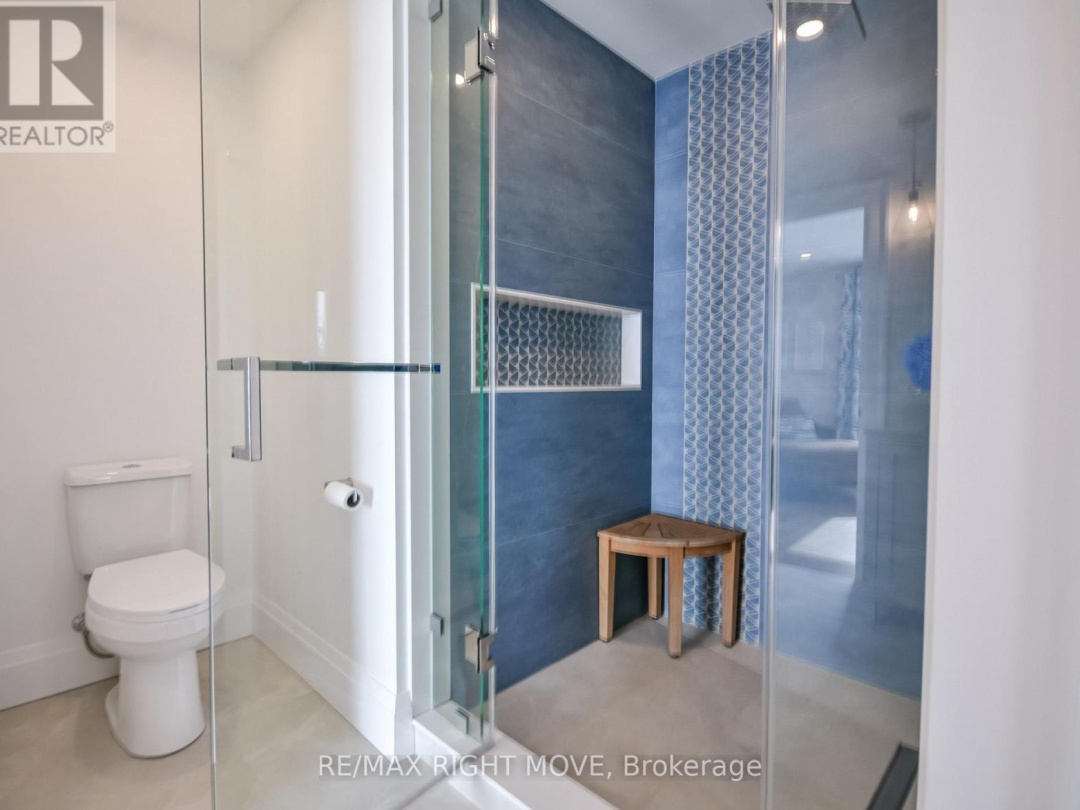 1189 WOODLAND DRIVE, Lake Simcoe