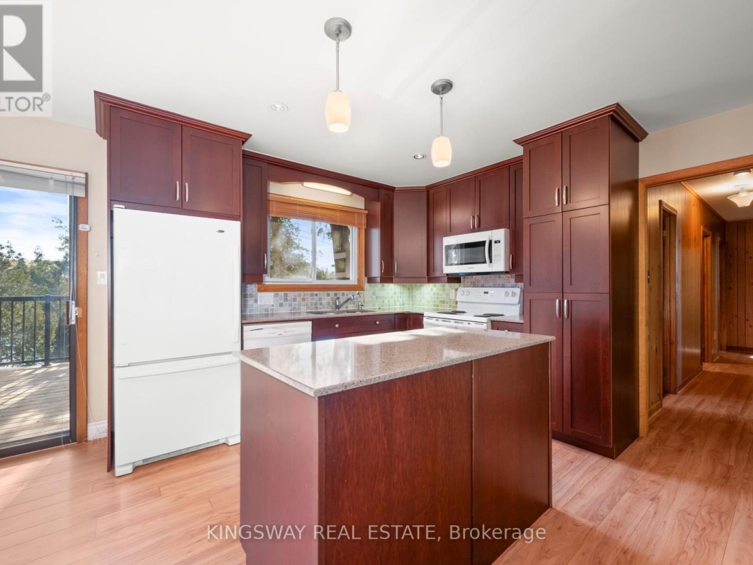 65 PEACE POINT ROAD, Balsam Lake