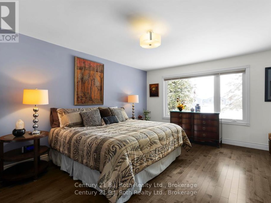 179 BAYSHORE DRIVE, Lake Simcoe