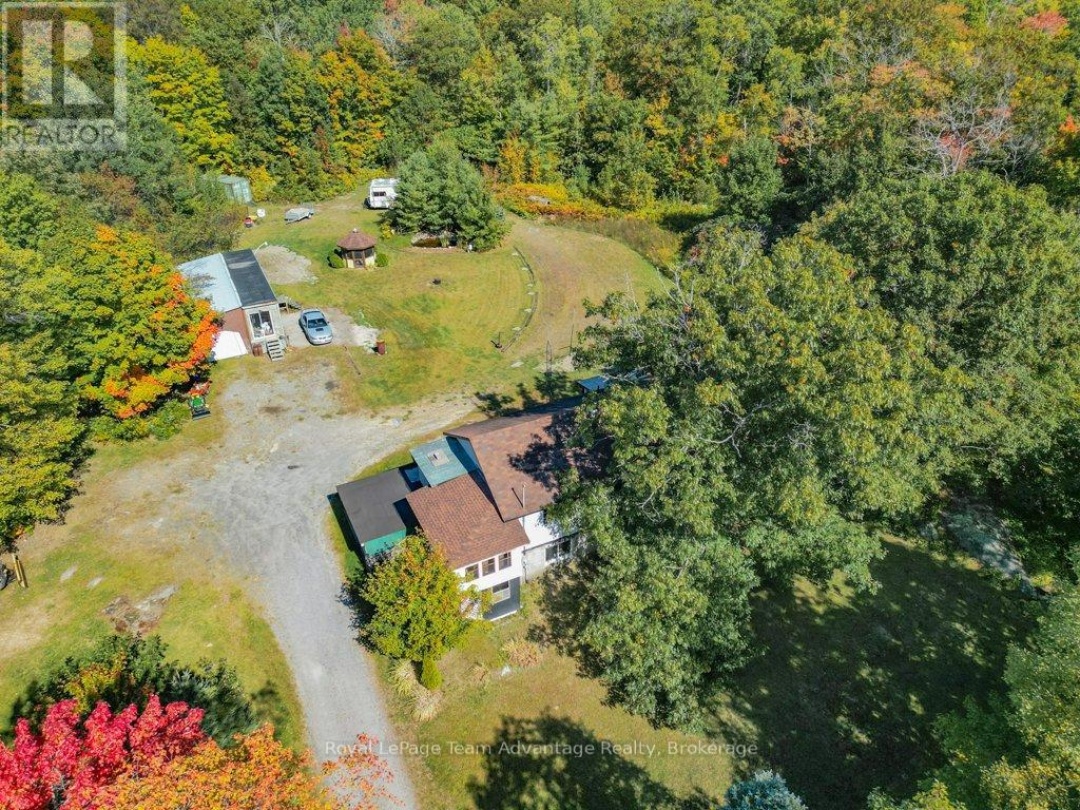 18 HORSESHOE LAKE ROAD, 