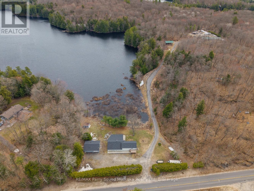 92 BLUE LAKE ROAD, Murdock Lake