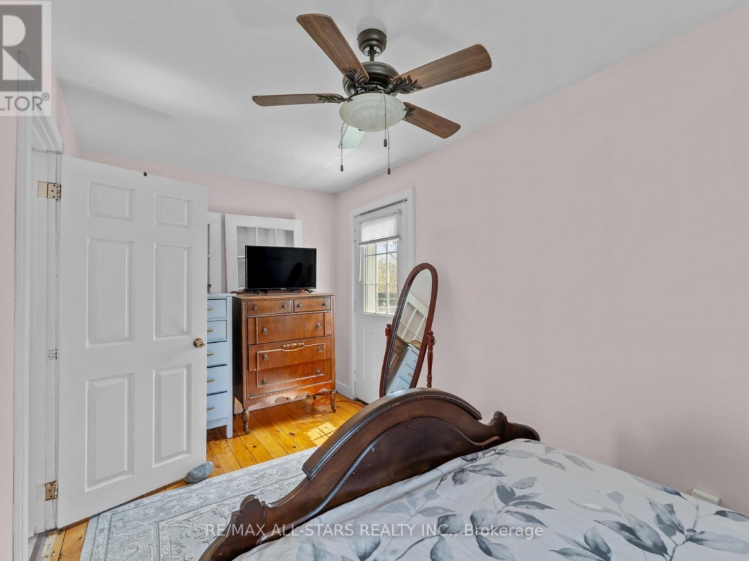 39 FRANCIS STREET W, Kawartha Lakes (Fenelon Falls)