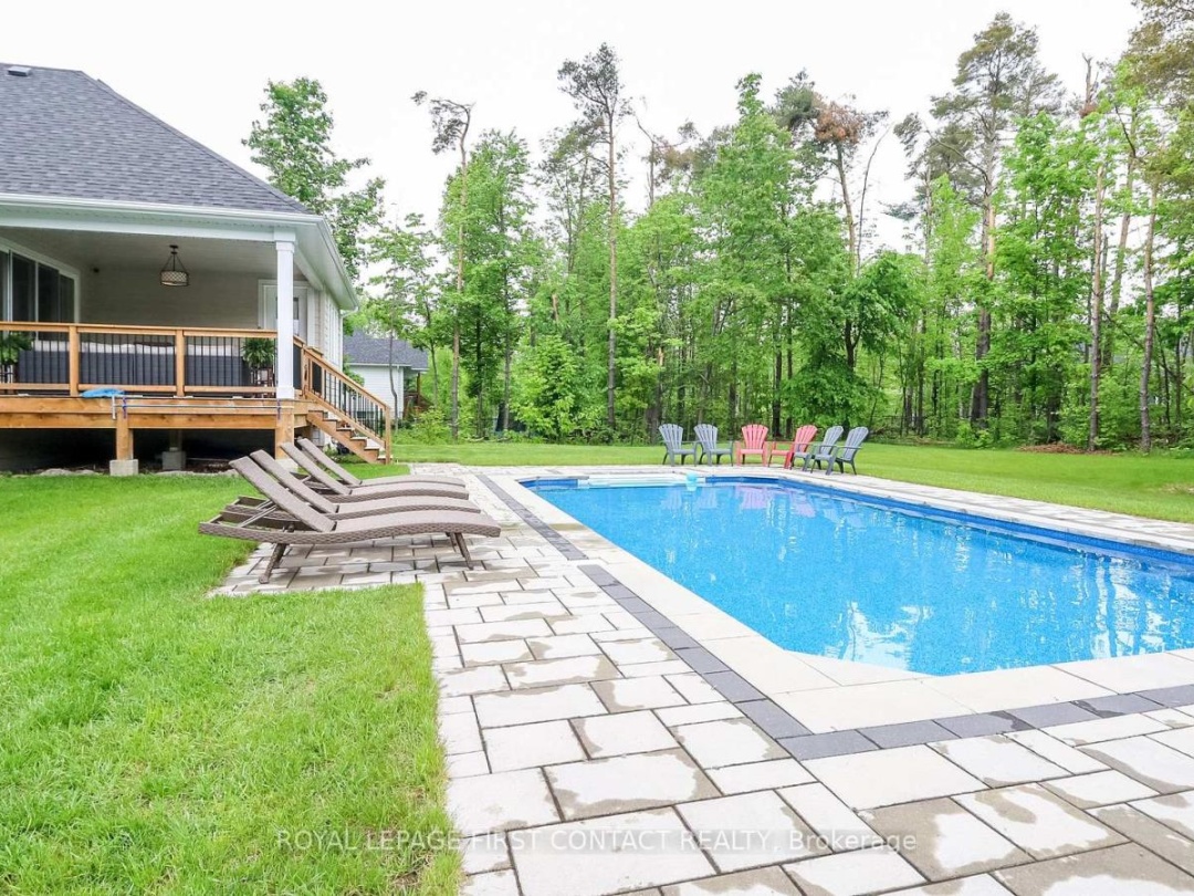 2066 ELANA DRIVE, Severn (Marchmont)