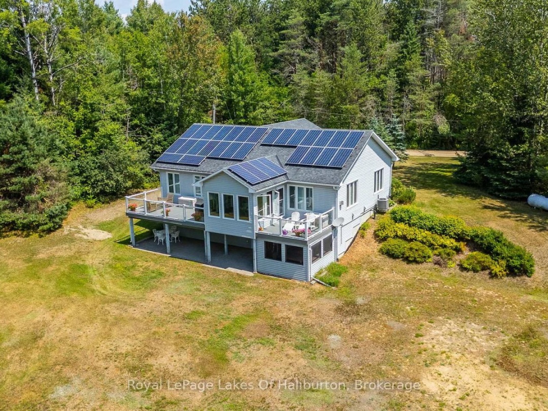 1030 SAWDUST ROAD N, 