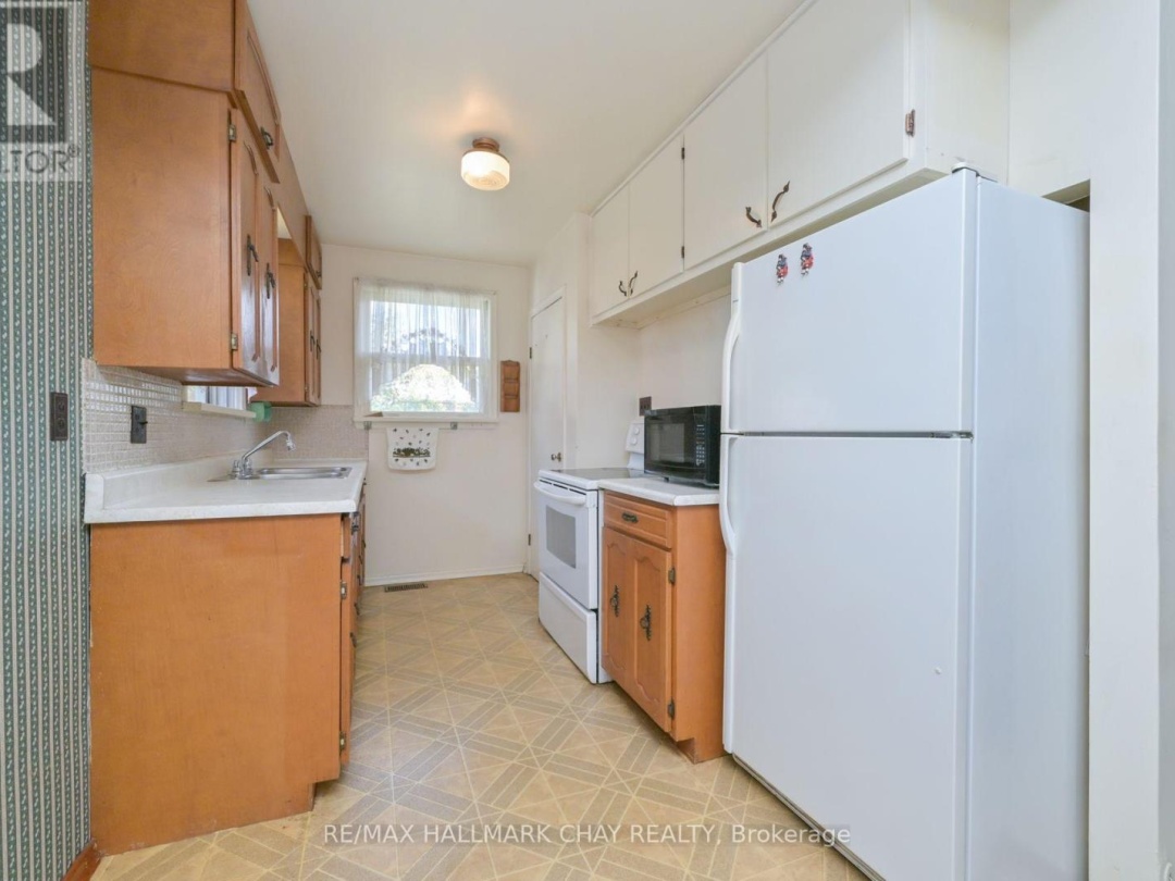 20 LEACH STREET, 