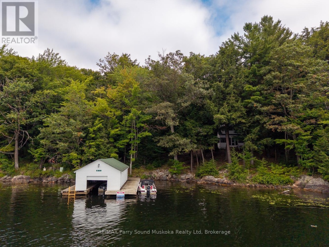 897 172 WA HORSESHOE LAKE, Horseshoe Lake