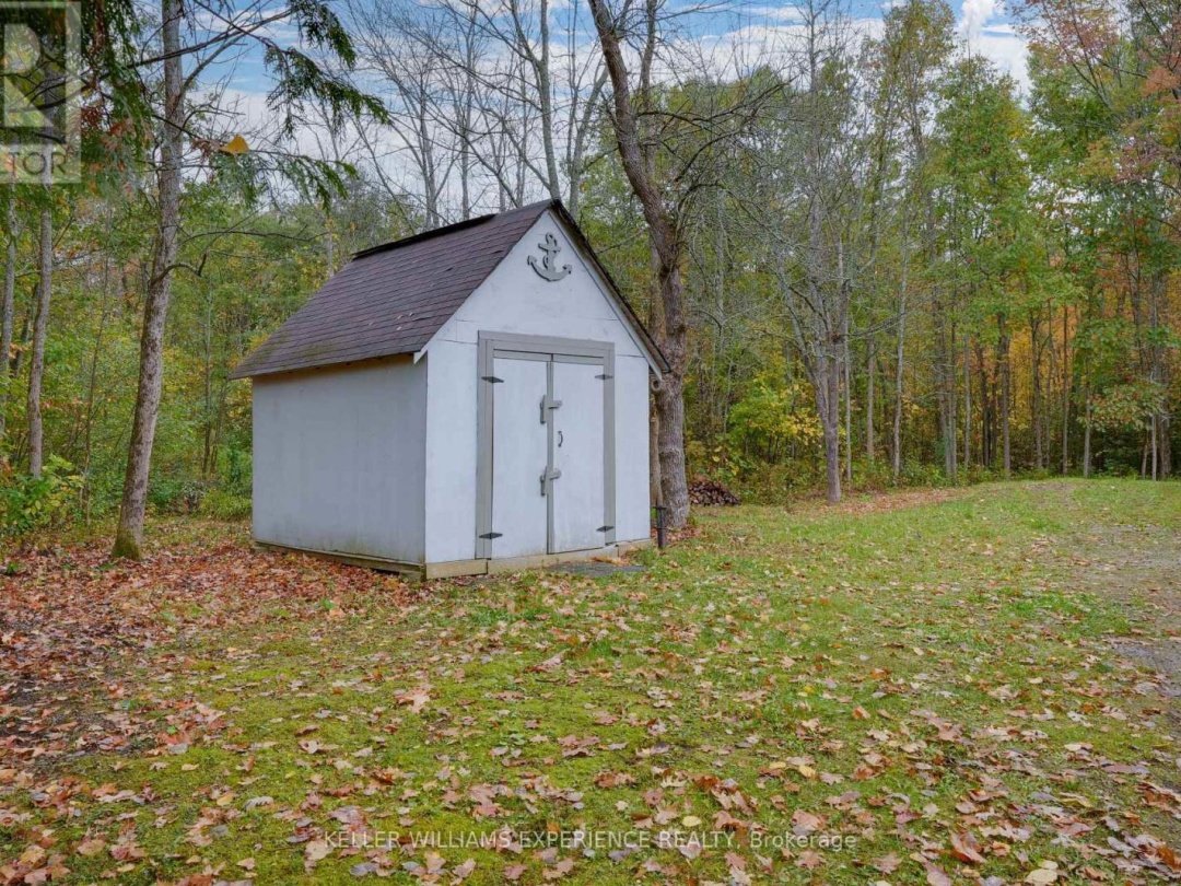 2372 KINNEAR SIDE ROAD, 