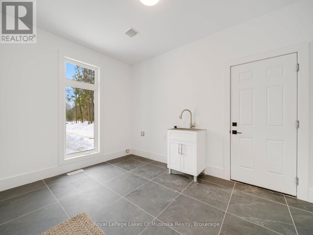 9 MEADOW ACRES ROAD, Oro-Medonte (Warminster)