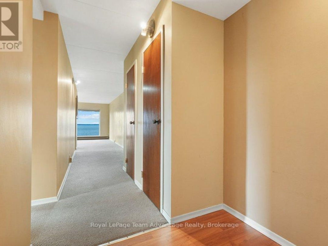 103 - 100 BEACONVIEW HEIGHTS, 