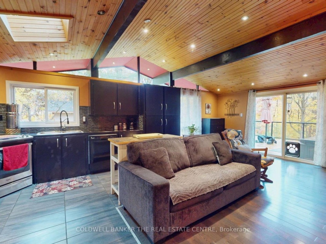 2562 NORTON ROAD, Trent Severn River