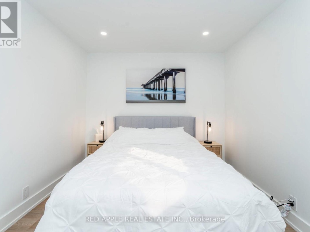 205 HOYT AVENUE, 