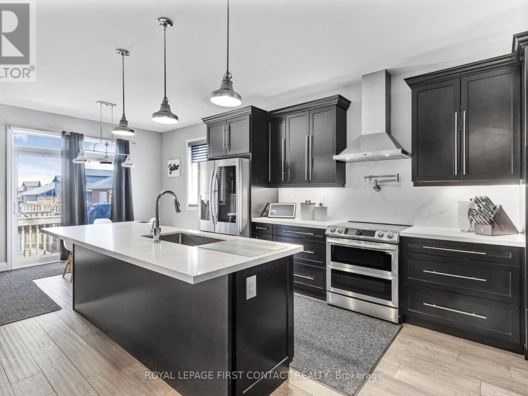 3075 ORION BOULEVARD, 