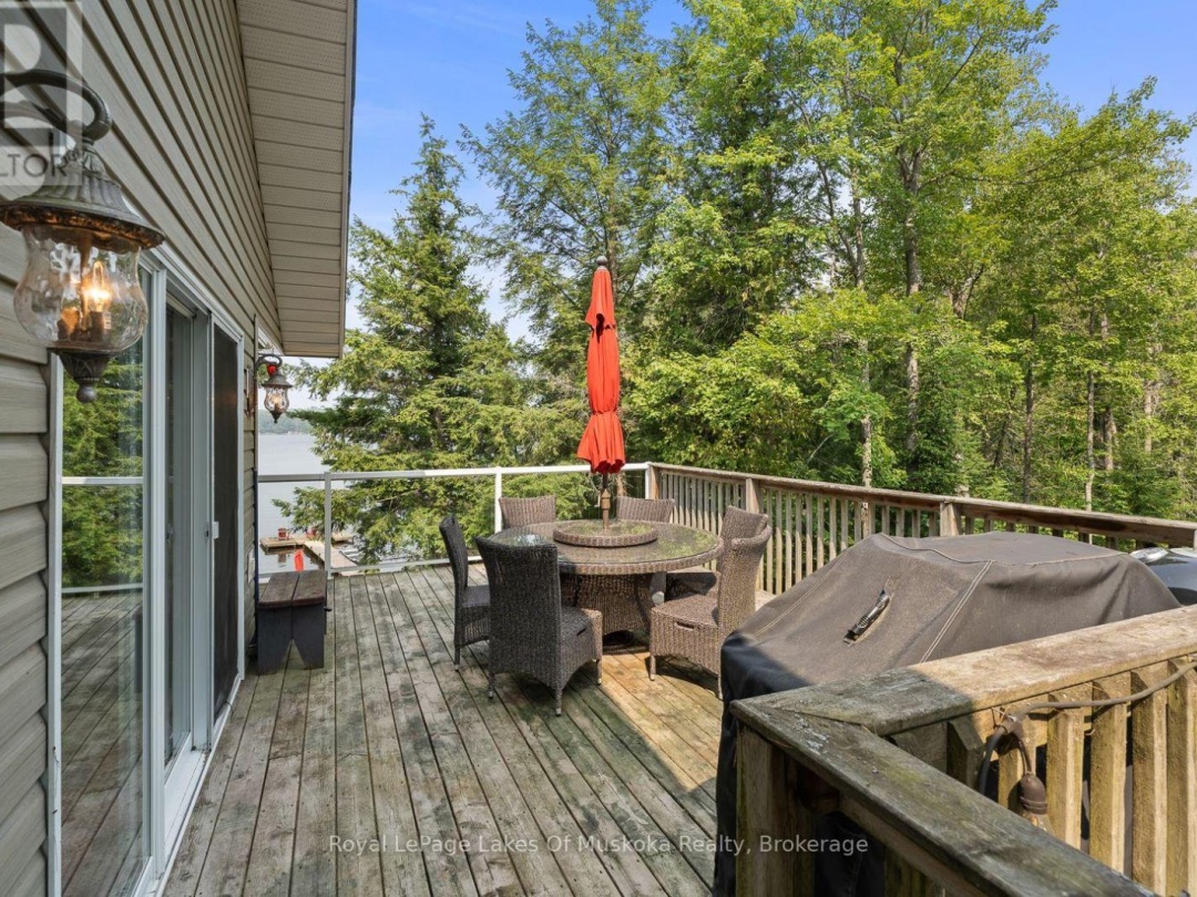 1484 SHANGRILA ROAD, 