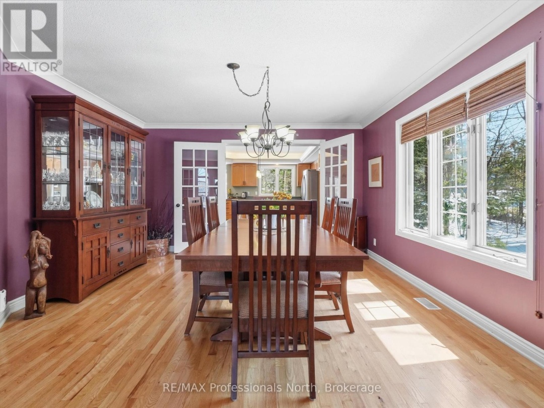 31 THE GRANITE BLUFF, Bracebridge (Macaulay)