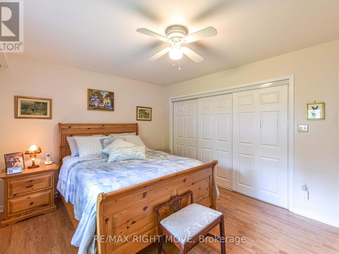905 WOODLAND DRIVE, 