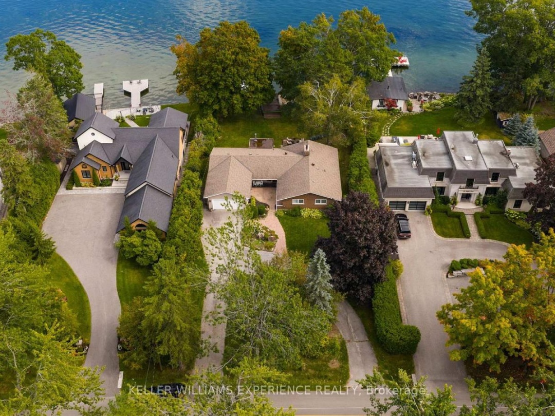 18 MAPLE DRIVE, 