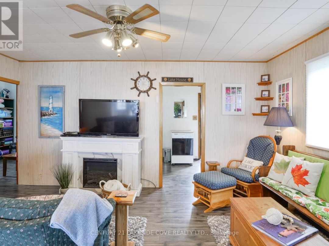 2730 LONE BIRCH TRAIL N, 