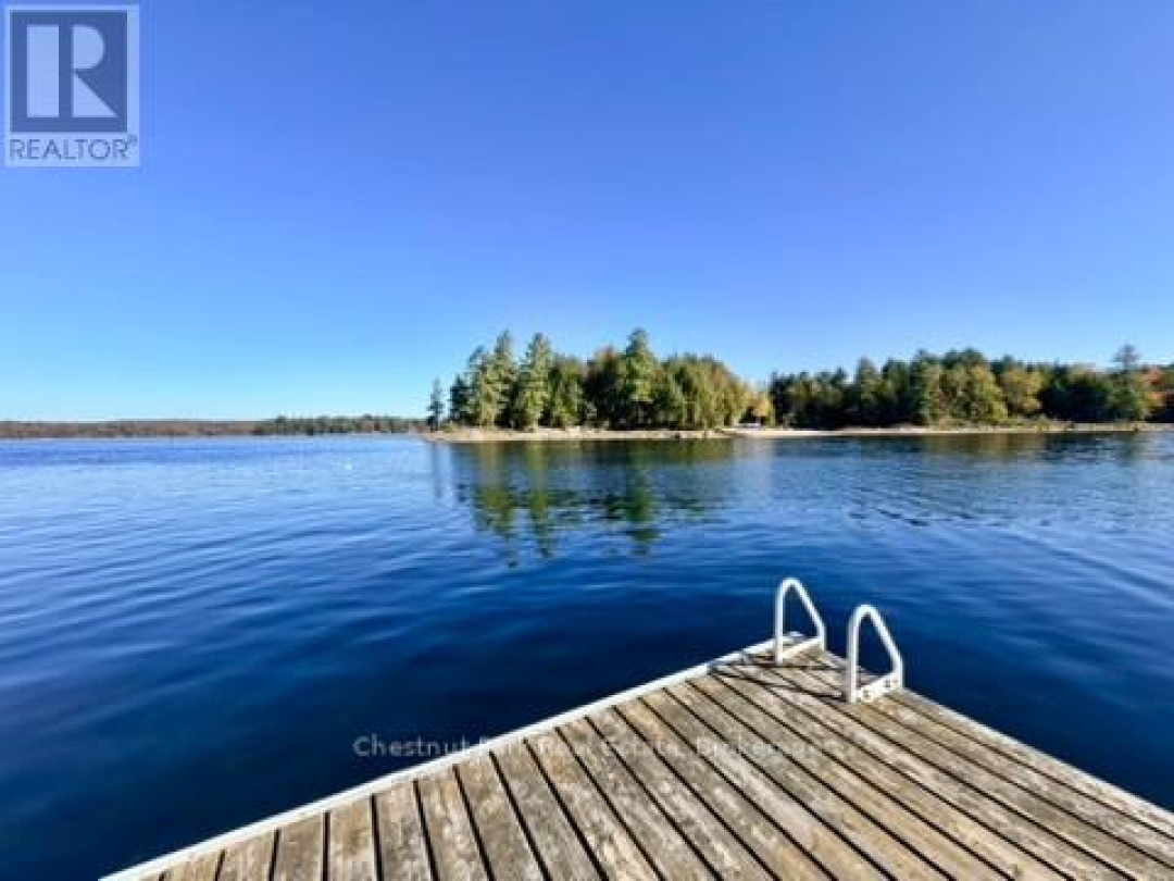 1062 ELMHURST LANE, Kennisis Lake