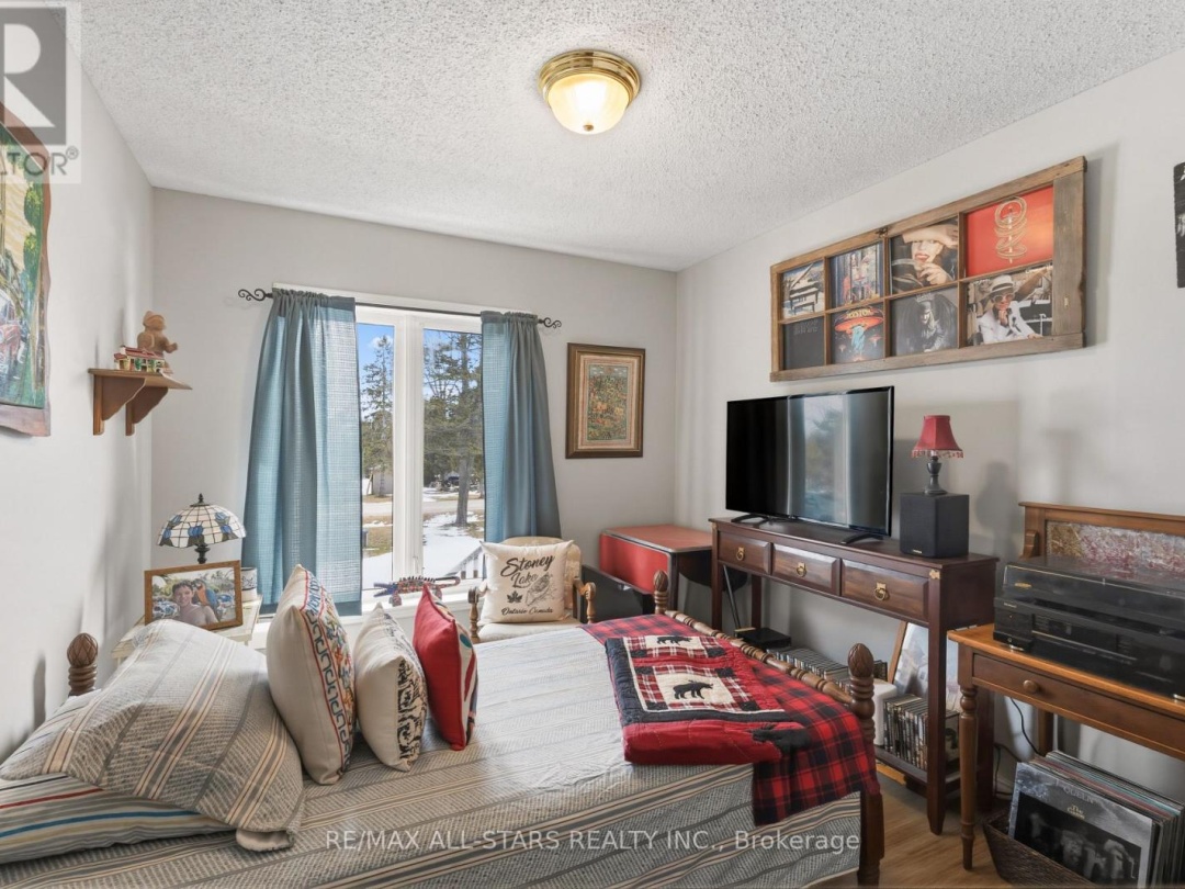 235 GEORGE DRIVE, Kawartha Lakes (Emily)