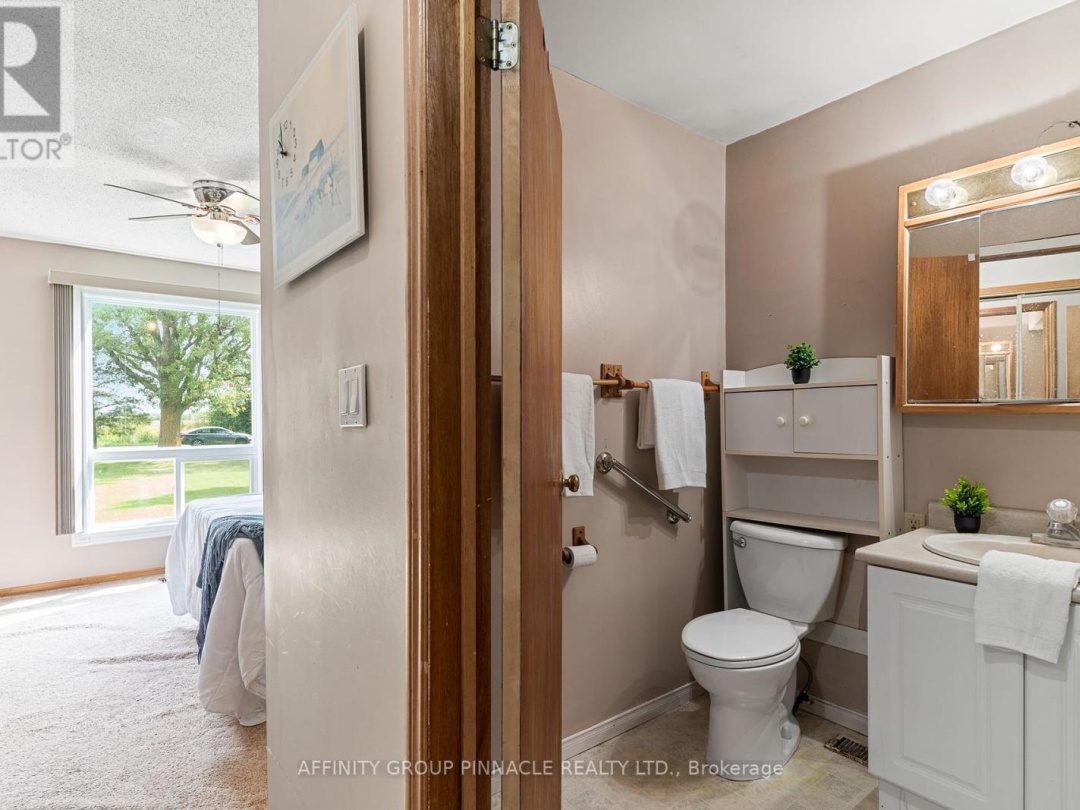 1071 OPMAR ROAD, 