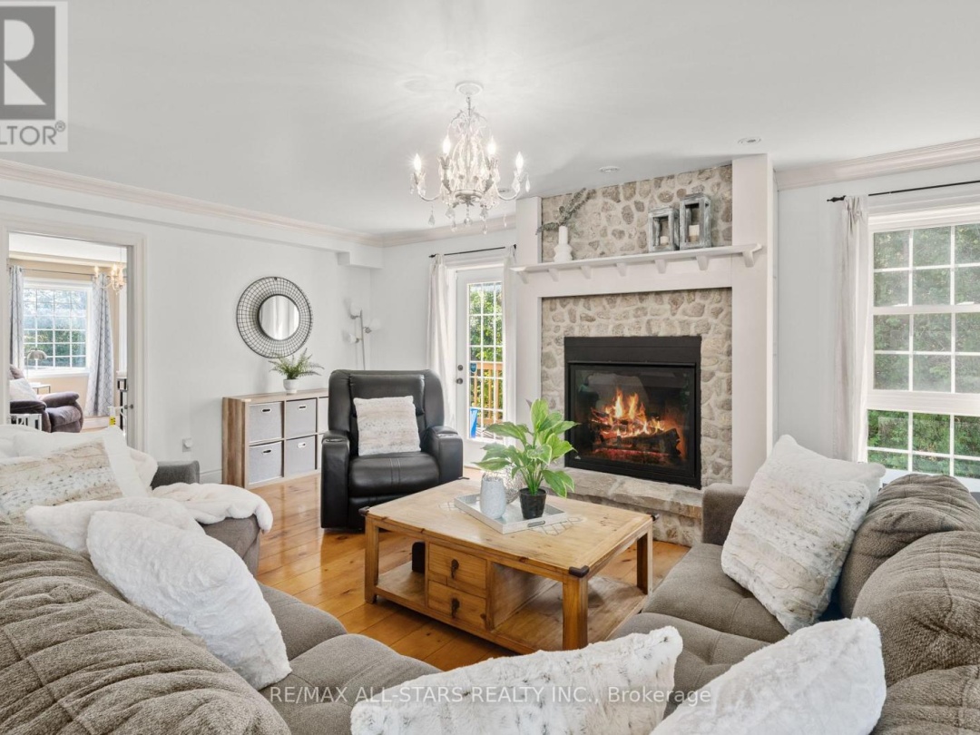 18 BLYTHE SHORE ROAD, Kawartha Lakes (Verulam)