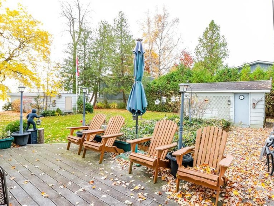 155 PARKSIDE Drive, 