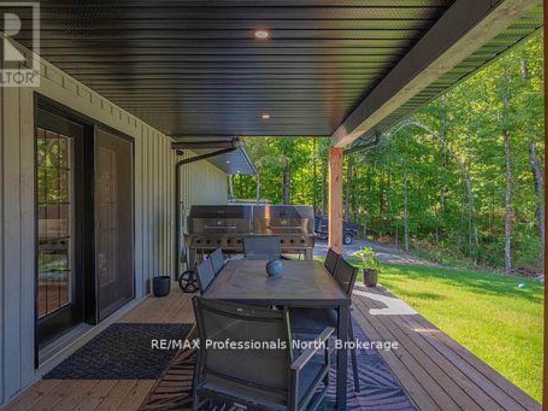 1677 HOSPITALITY ROAD, Minden Hills (Snowdon)