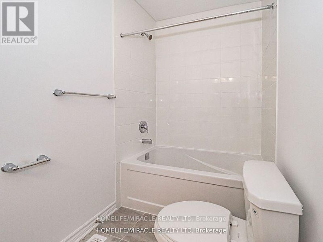 28 Dyer Crescent, Bracebridge (Macaulay)