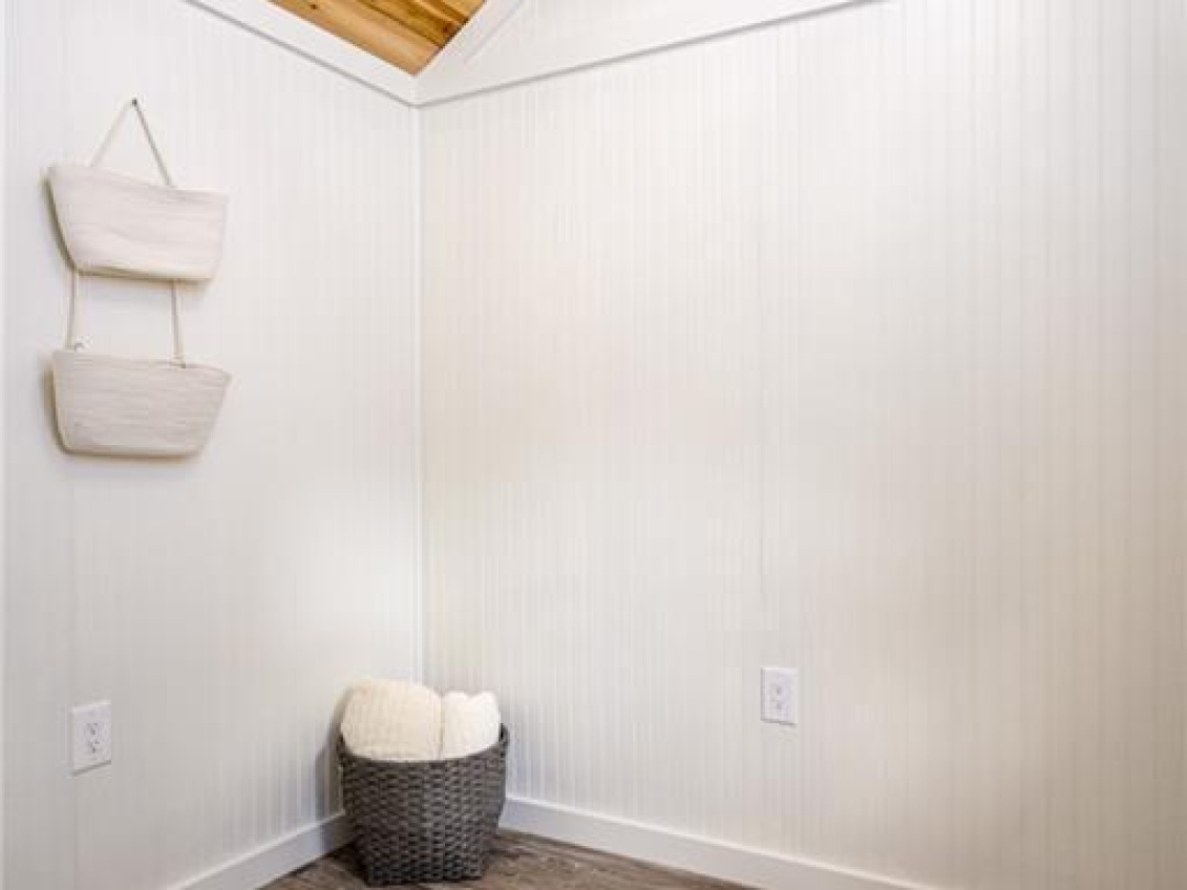 1123 SEVERN RIVER Road, 