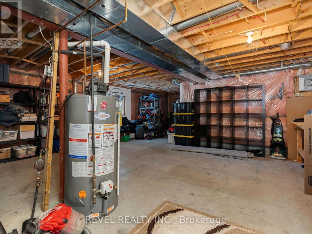 32 HICKORY LANE, Oro-Medonte (Sugarbush)