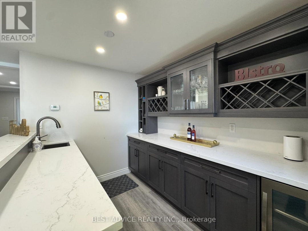 3794 MULEY POINT LANE, Lake Simcoe