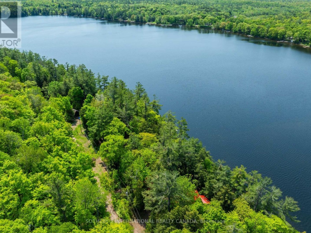1030 COBBLE ROSE LANE, Moore Lake