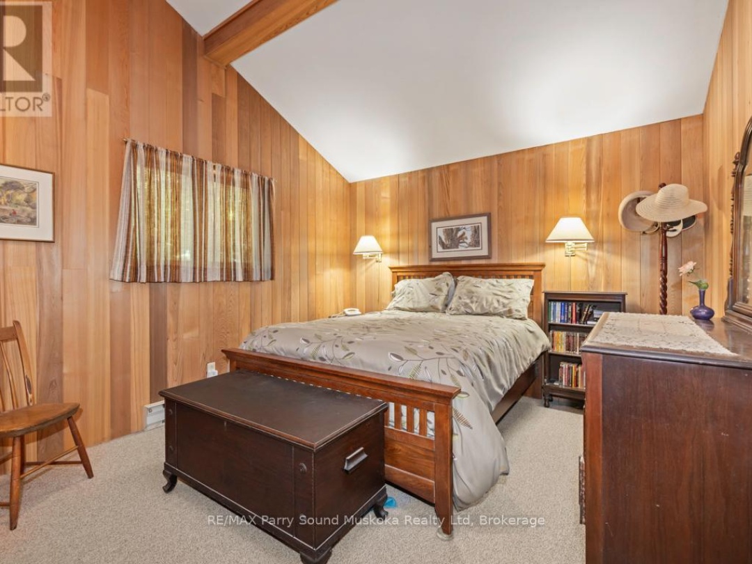 20 PRIOR LANE, Otter Lake