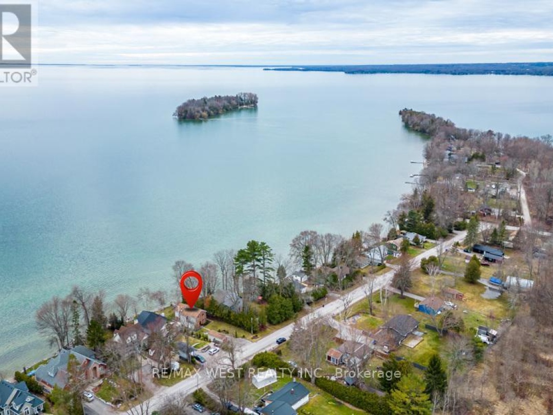 4669 ANDERSON AVENUE, Lake Simcoe