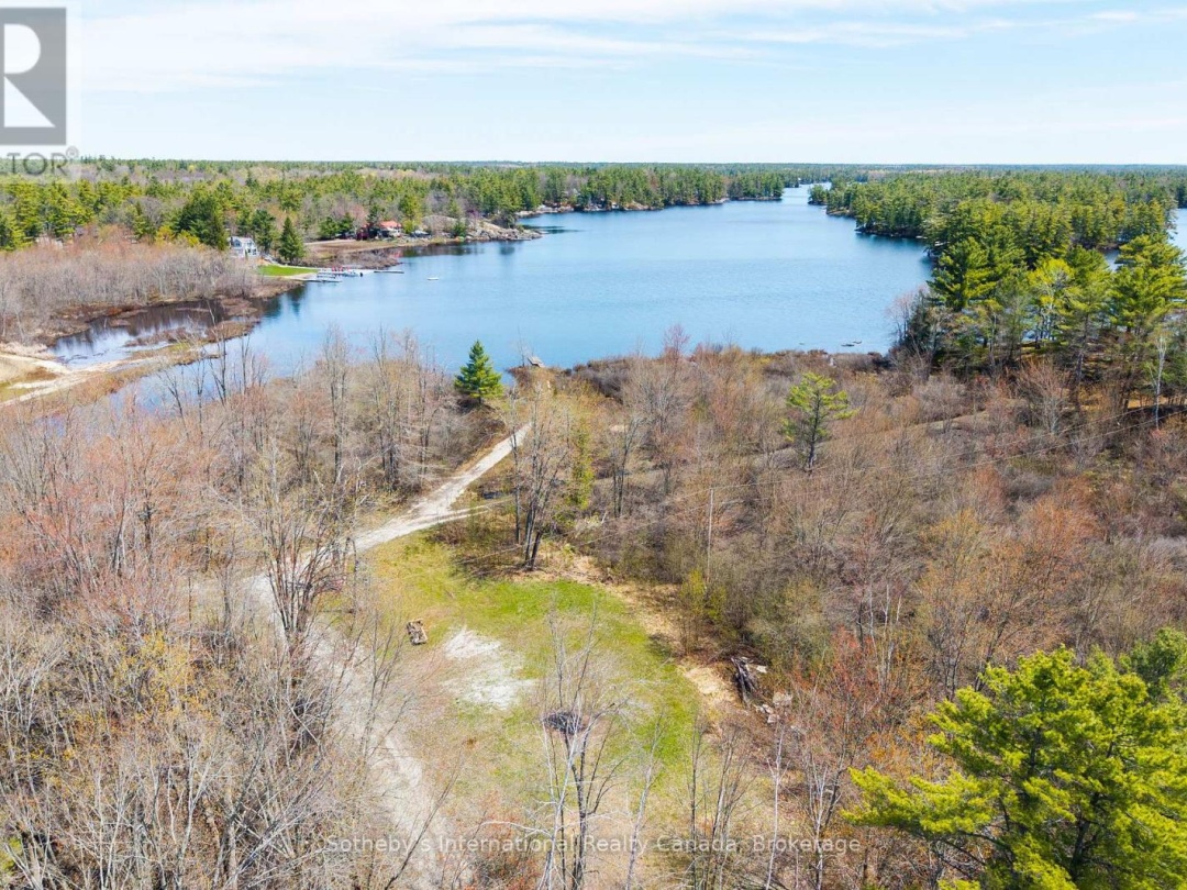 1114 TRYON ROAD, Kahshe Lake