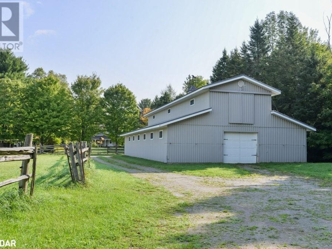 1390 Warminster Sideroad, Oro-Medonte