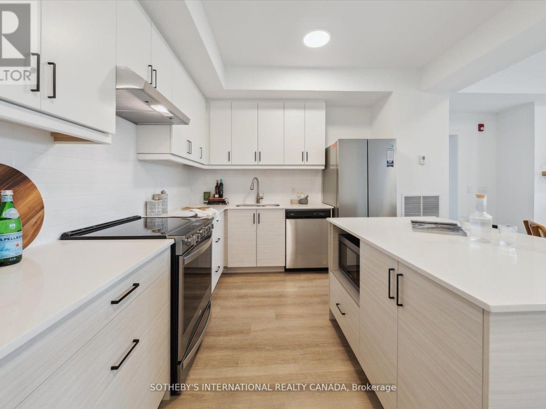 306 - 19B WEST STREET N, 