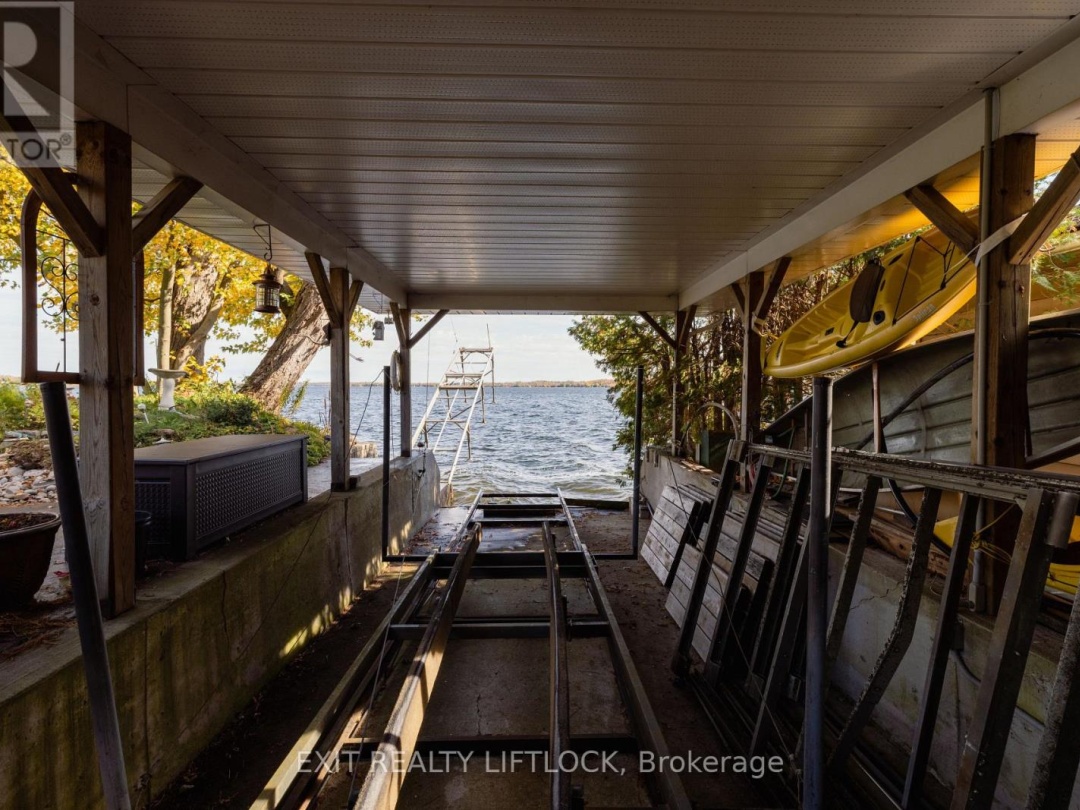 129 STINSON'S BAY ROAD, 