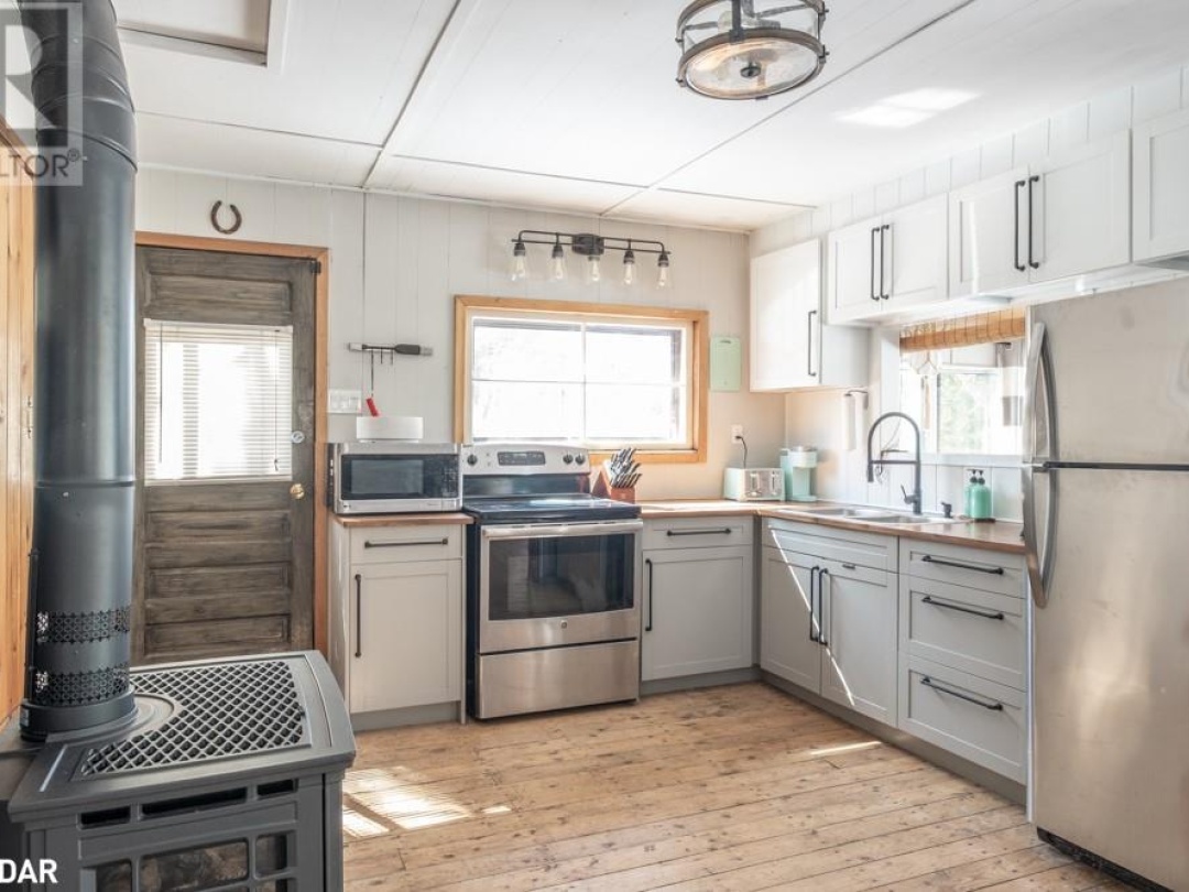 43 Gatewood Road, Talbot Lake