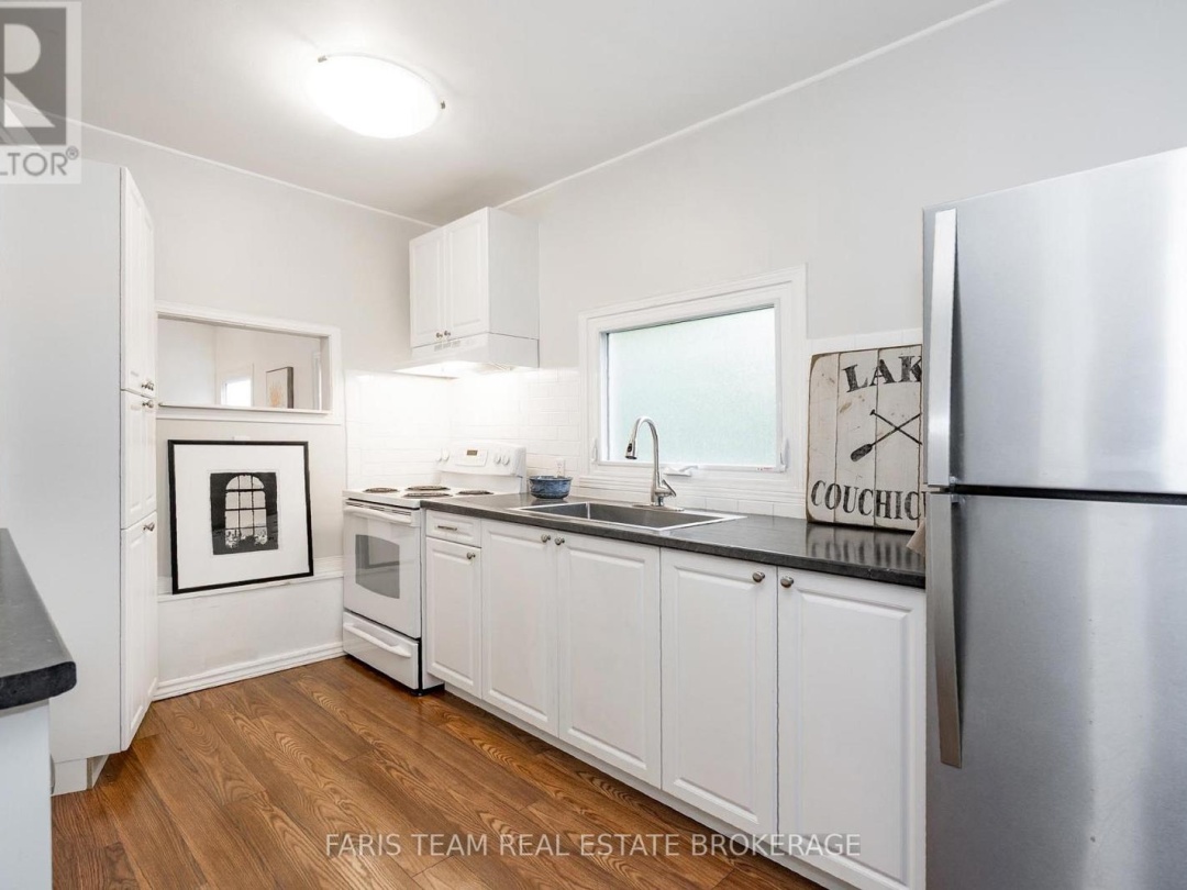 3 COURTLAND STREET, Orillia