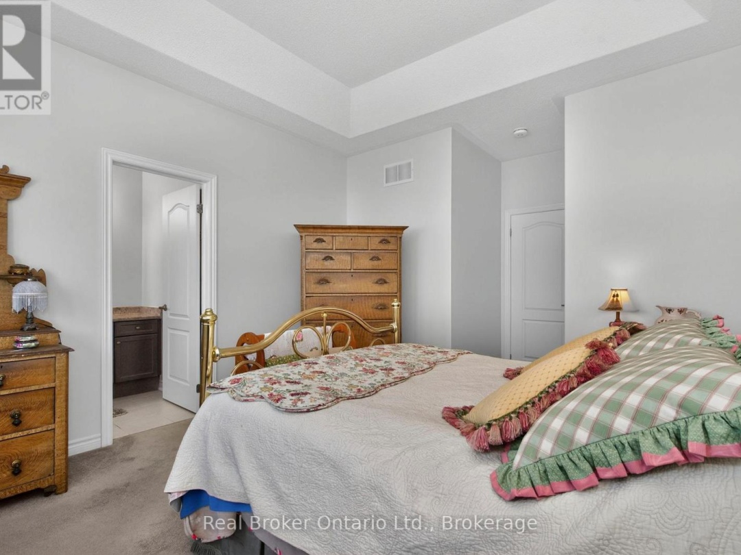 3135 EMPEROR DRIVE, Orillia