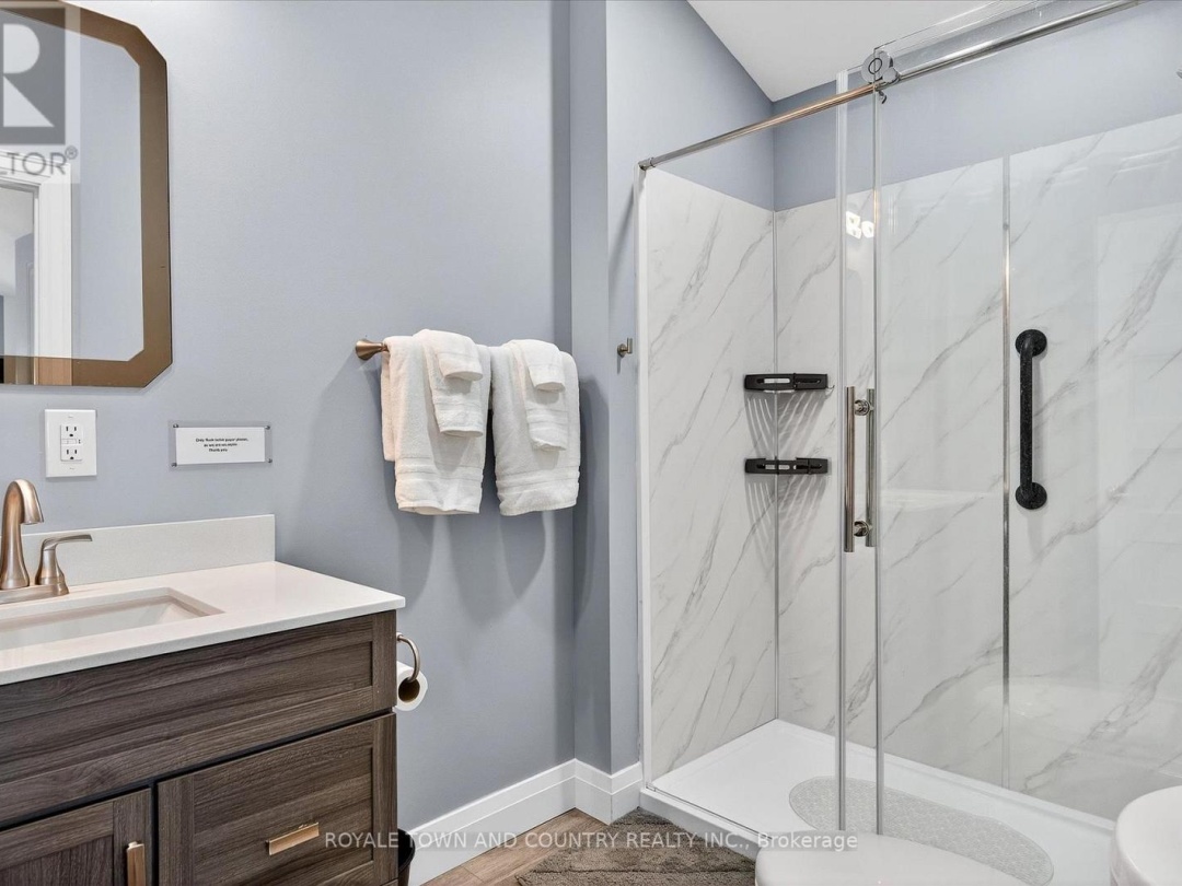 9 LYTLE LANE, 