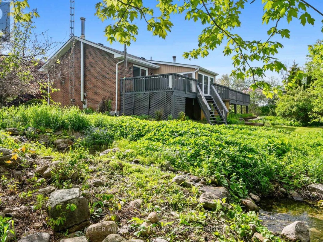 456 County Road 46, Kawartha Lakes (Mariposa)