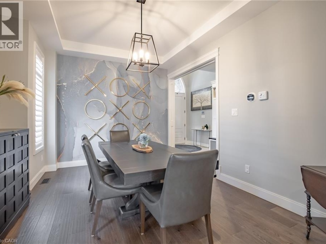4 LOCKMAN Drive, Ancaster