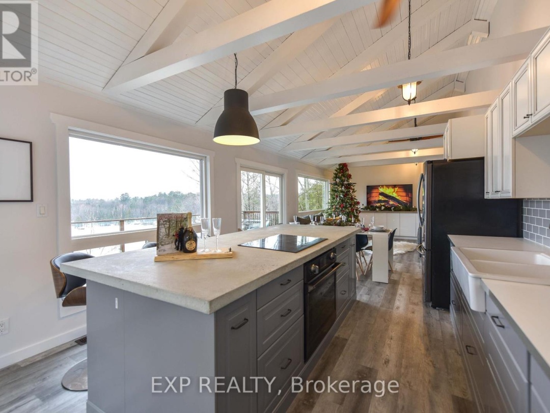 1047 WHYMAN ROAD, 
