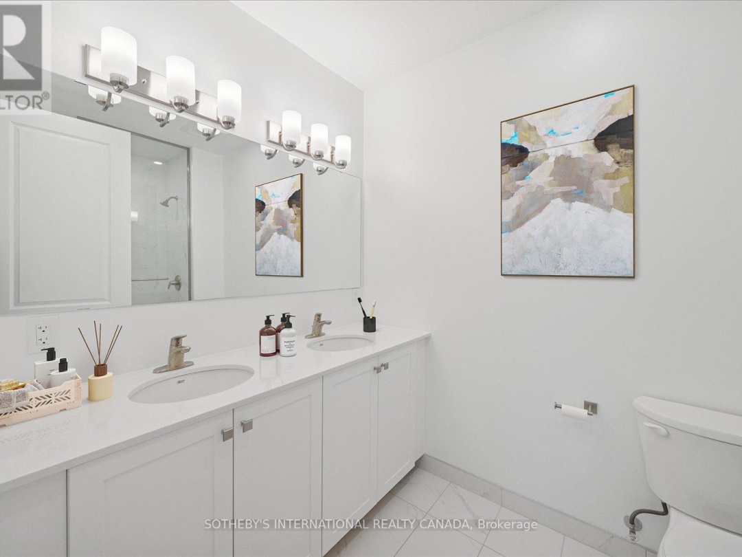 PENTHOUSE 1 - 19A WEST STREET N, 